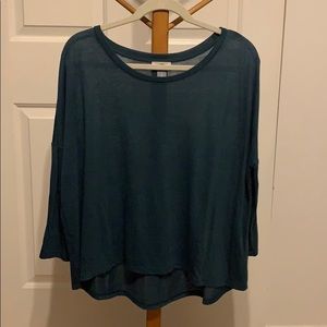 green/blue shirt